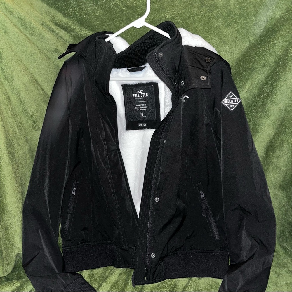 HOLLISTER winter coat
